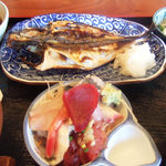 魚鐵 - アジの干物定食(1300円)