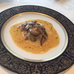 レストラン シャンボール(リーガロイヤルホテル大阪) - フレンチの王道スタイルも 間違えない満足のお味＾＾♪これ 前菜だよっ⁉️ すごい‼️❤️