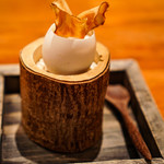 The Dining Room at The House on Sathorn - 温泉卵と菊芋