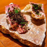 The Dining Room at The House on Sathorn - 和牛のタンと天丼（！？）