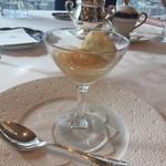 レストラン シャンボール(リーガロイヤルホテル大阪) - デザート前のデザートもある！ˉ̞̭ ( ›◡ु‹ ) ˄̻ ̊