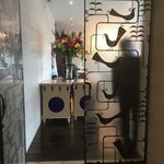 レストラン シャンボール(リーガロイヤルホテル大阪) - 大輪の花＾＾♪ 皆さまで お出迎え&お見送りしてくださります＾＾❤️