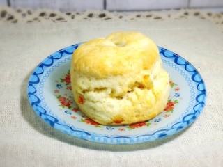 Cafe ANNE - クルミオレンジピール。　クルミの食感とオレンジの風味をお楽しみいただけます。