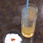 韓さんの家 - 杏仁豆腐と三色果実茶
