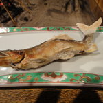 柳家 - 獰猛な顔をした釣り鮎