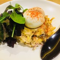 上越やすだ  銀座二丁目店 - インカのめざめと鮭の味噌漬けポテトサラダ。