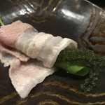 金武 - バラは海ぶどうを巻いて