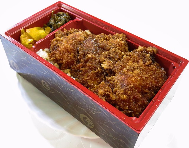 登 利平 弁当