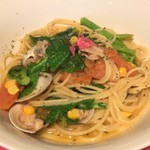 伊太利家 - 蛤と菜の花とダイストマトのスパゲッテーニ