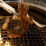 焼肉酒場 肉ノ助 トーキョー - カット！！カット！！！