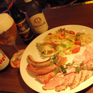 アンバーロンド_0