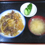 Esashi - 「牛丼」600円＋「大盛」50円