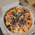 くろーば～+1 - タラコと餅ベーコンピザ