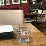 チキチキ＆タンタン - 冷たい檸檬水。
      美味し。