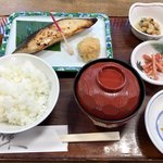 京粕漬 魚久  - 銀だら京粕漬定食 1566円