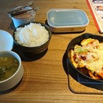 チーズタッカルビ&クッパ プサンアジメ - 定食内容(18-02)