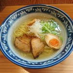 めんや 麺介 - 牛骨エビ塩（600円）2018年2月