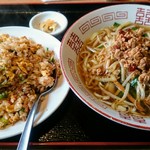 台湾料理 太和菜工坊 - ニンニク炒飯+もやしラーメン(セット)