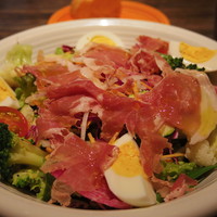 grigio la tavola - 