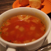 grigio la tavola - 