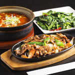 中華料理　華 - 