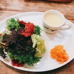 ピーシーエイチコーヒー - 農家直送野菜サラダ