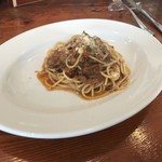 ラ クチーナ ヴェンティトレ - お肉の旨味が素晴らしいパスタ。