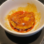 イチリン ハナレ - 餃子 よだれ鶏のタレを付けて3