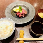 親和苑 - ローストビーフ、窯焚きご飯、呉汁