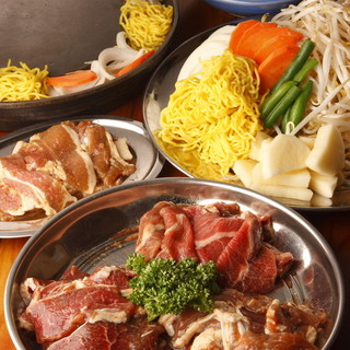 ディナータイム じんじん 自慢の味付肉5種類 90分食べ放題 おひとり様 2 380円 飲み放題有り おひとり様 1 260円 北海道式ジンギスカン じんじん 中島公園通 ジンギスカン 食べログ