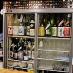 にほん酒と肴 酔音 - 本日の日本酒冷蔵庫