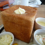 CROCE - 迫力のサイコロトースト