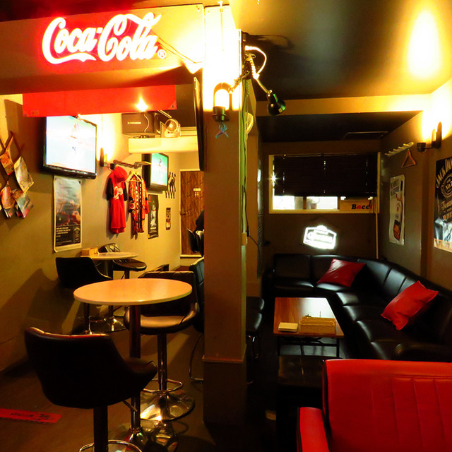Free Style Bar Bacci フリースタイルバーバッチ 新西大寺町筋 スポーツバー 食べログ
