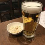 居酒屋一杯 - お通し300円です。