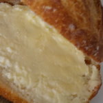 ブーランジェリークルミ - 練乳パンの中