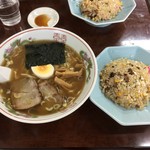 ラーメン さくらっ娘 - ★桜セット（醤油・850円）★