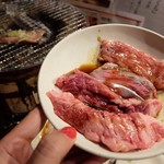 仙台牛焼肉　と文字 - 