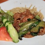 わしょく亭 - 黒豚ロースをつかった一品。黒豚の濃厚なコクが食欲をそそります。