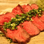 縁 - イチボ肉のたたき