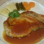 レストラン カフェ セゾン - 本日の肉料理のポークソテー、和風ソースかけ