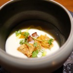 TACUBO - 根セロリ、北海道雲丹、今治蛸のスープ