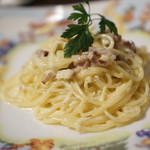 香材創作食房 アーユ - カルボナーラは大人用もオーダーした方が良いです（笑）