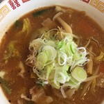 はらまちユッサ - モツ煮込みっぽい味噌ラーメン