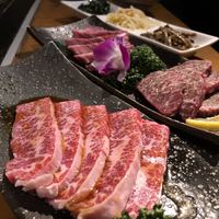 焼肉 にくなべ屋 神戸びいどろ 北野坂店 - 