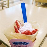 ディッパーダン - 料理写真:ベリーフロマージュモンブラン(430円が本日はクレープの日ということでクレープ全品300円に)