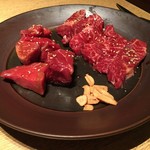 炭火焼肉トラジ - 