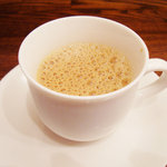 ケララの風Ⅰ - 紅茶。かなり甘いです。