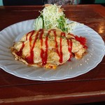 ワールドコーヒーショップ - オムピラフ（950円）