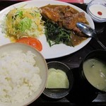 鉄板焼と町中華 中崎きりがね食堂 - 