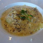 リアス バイ ココチャ - リコッタチーズとほうれん草のラビオリ